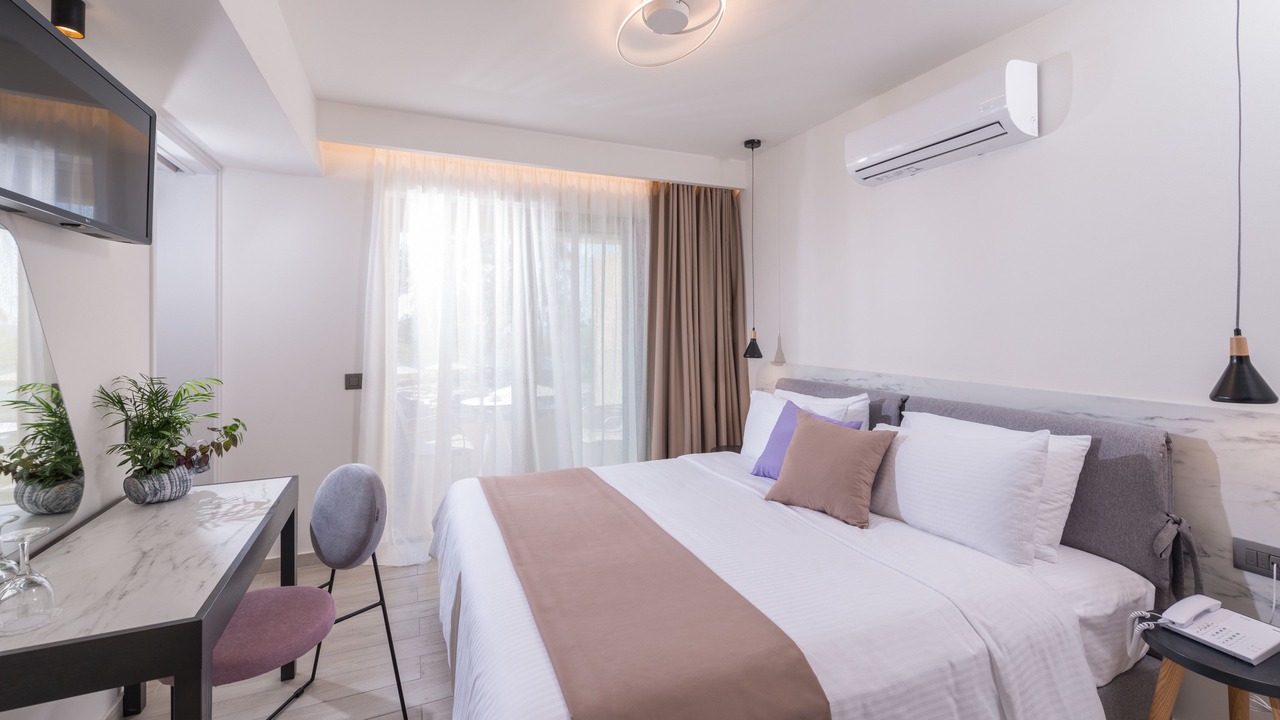 Photo of Bedroom in Pigianos Kampos