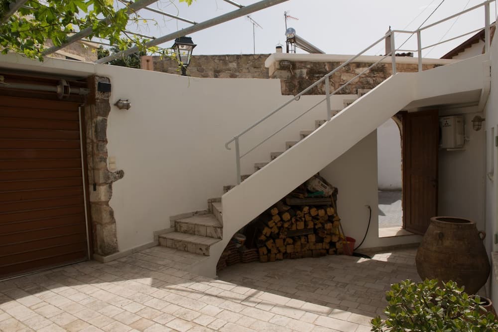 Photo of Bedroom in Vori