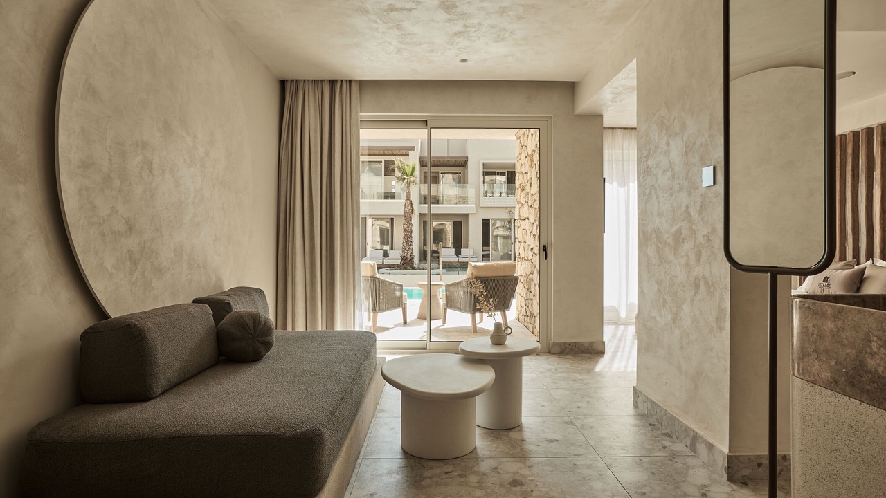 Photo of Outdoor in Platanes