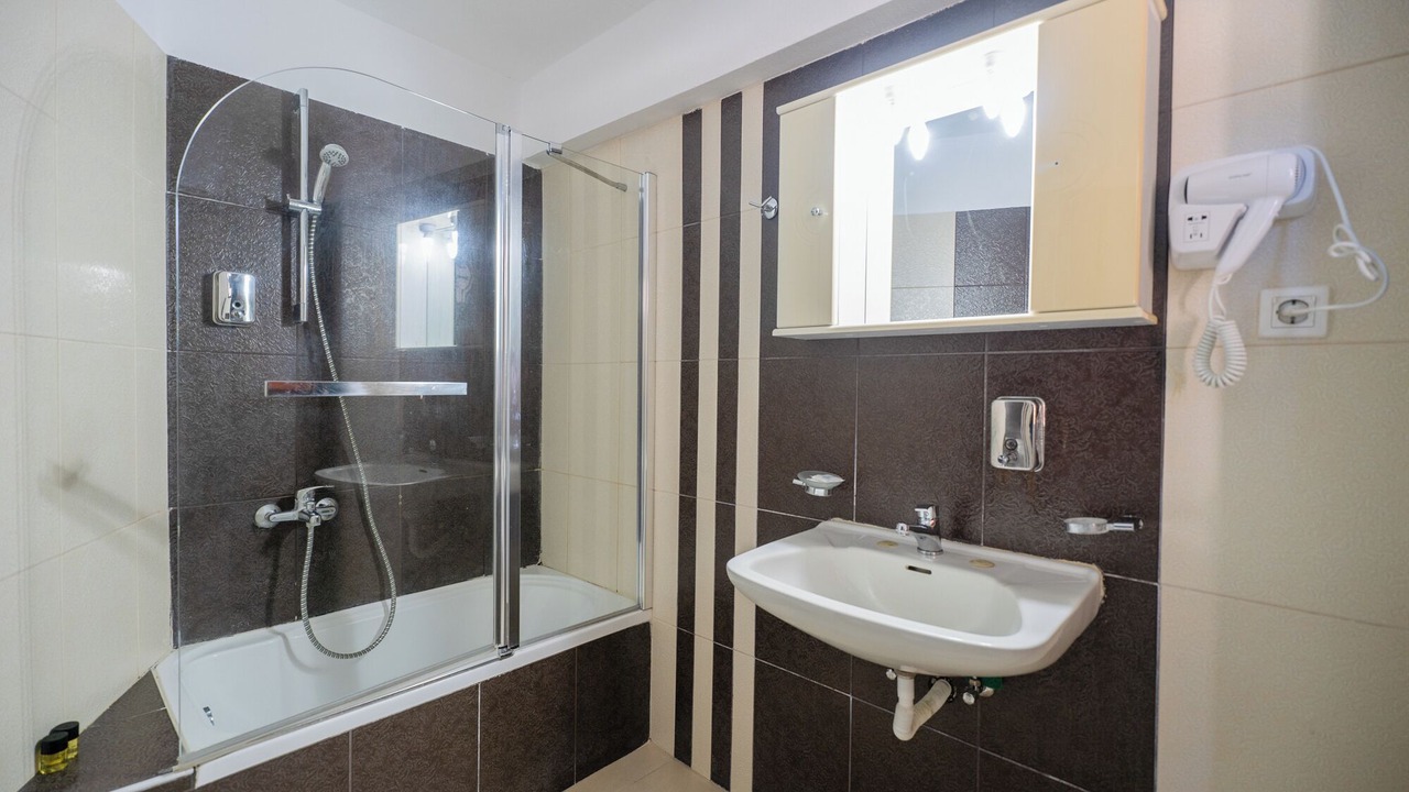 Photo of Bathroom in Kalambaka