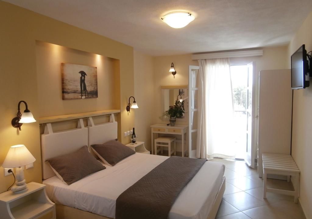 Photo of Bedroom in Agia Anna
