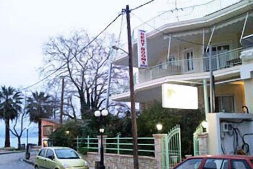 Photo of Outdoor in Mili