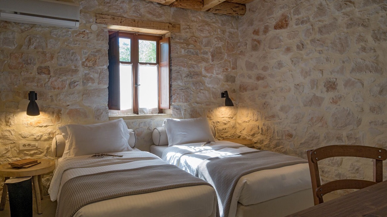 Photo of Outdoor in Neromilos