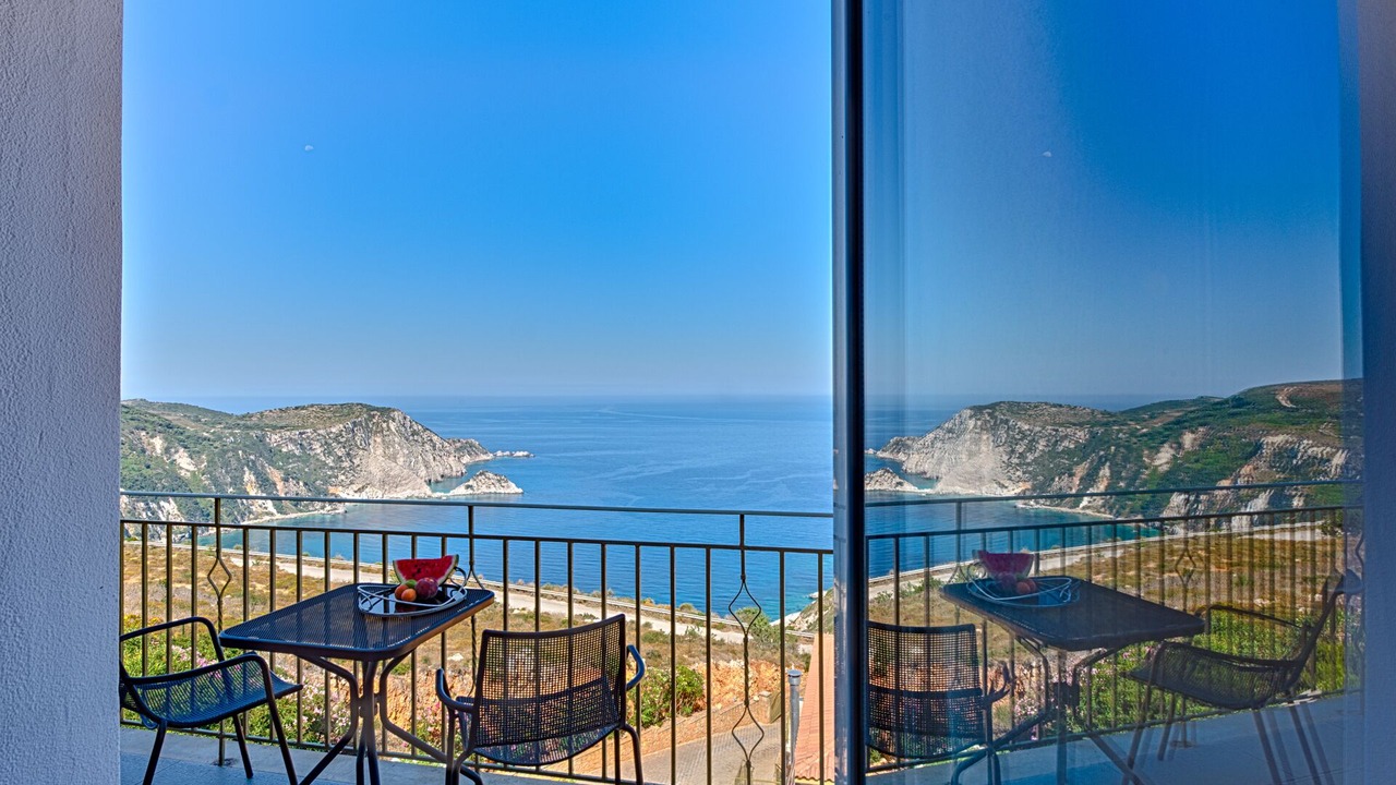 Photo of Patio Balcony in Paliki
