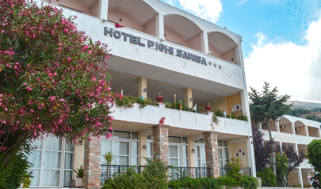 Photo of Outdoor in Apikia