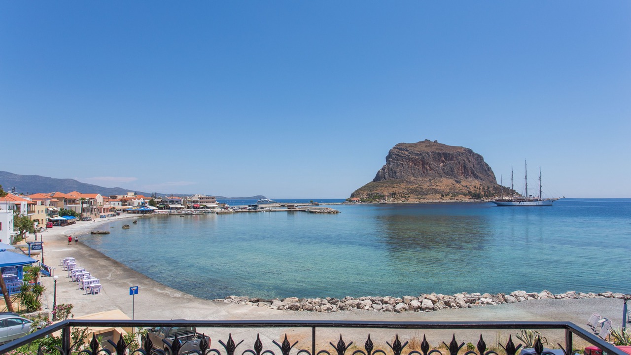 Photo of Bedroom in Monemvasia