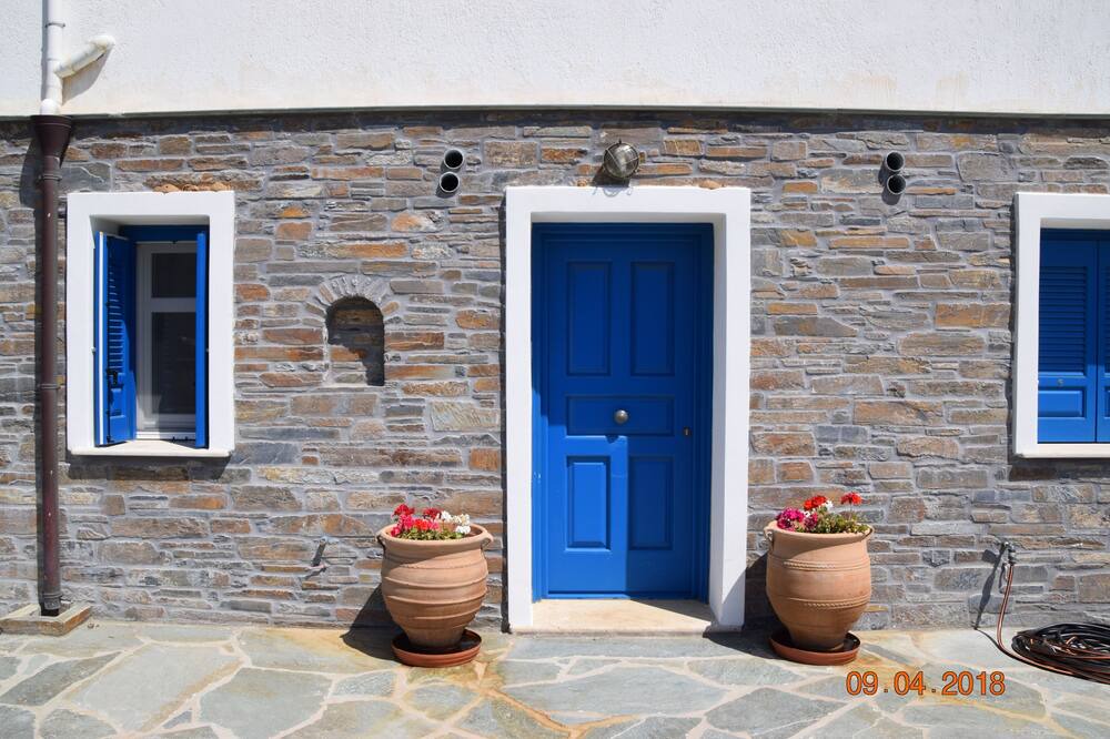 Photo of Outdoor in Rogon