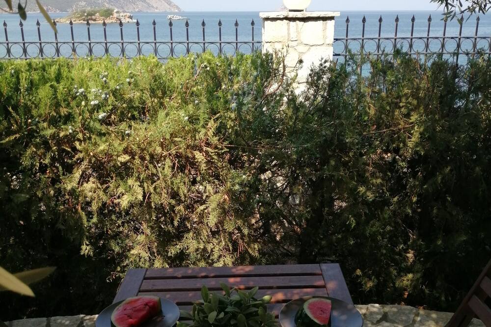 Photo of Patio Balcony in Galatas