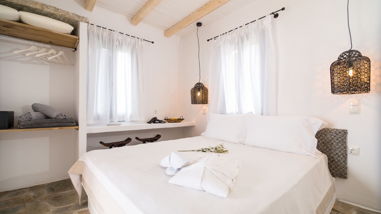 Photo of Bedroom in Koundouros