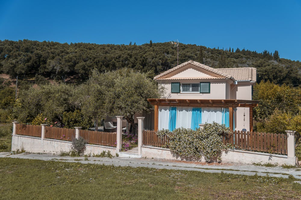 Photo of Outdoor in Vitalades