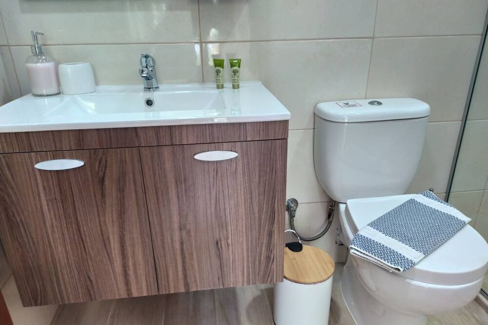 Photo of Bathroom in Agia