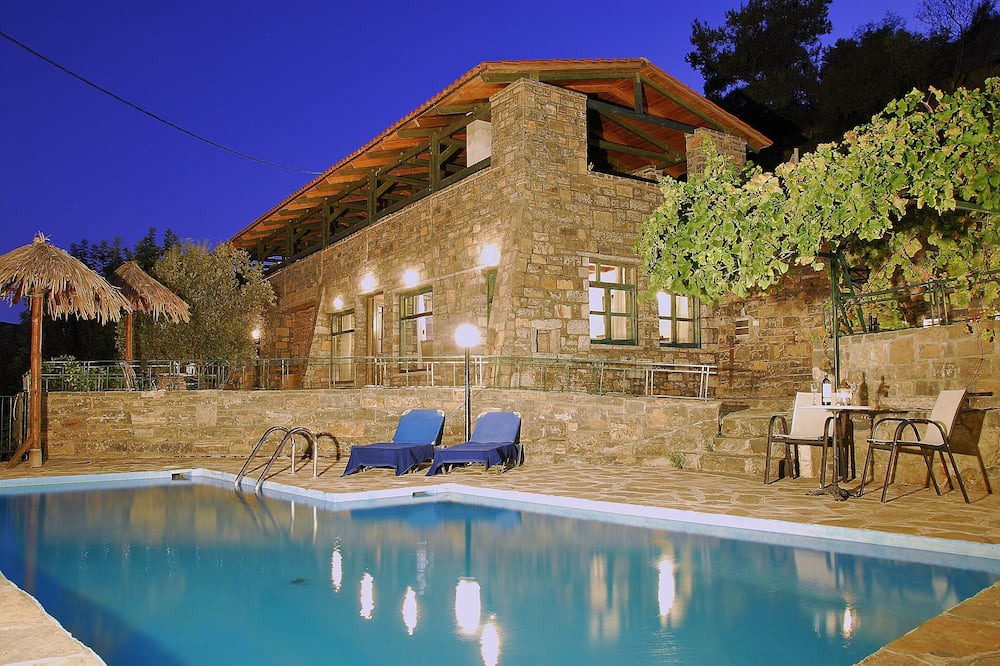 Photo of Outdoor in Prina