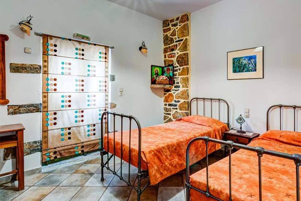 Photo of Bedroom in Prina