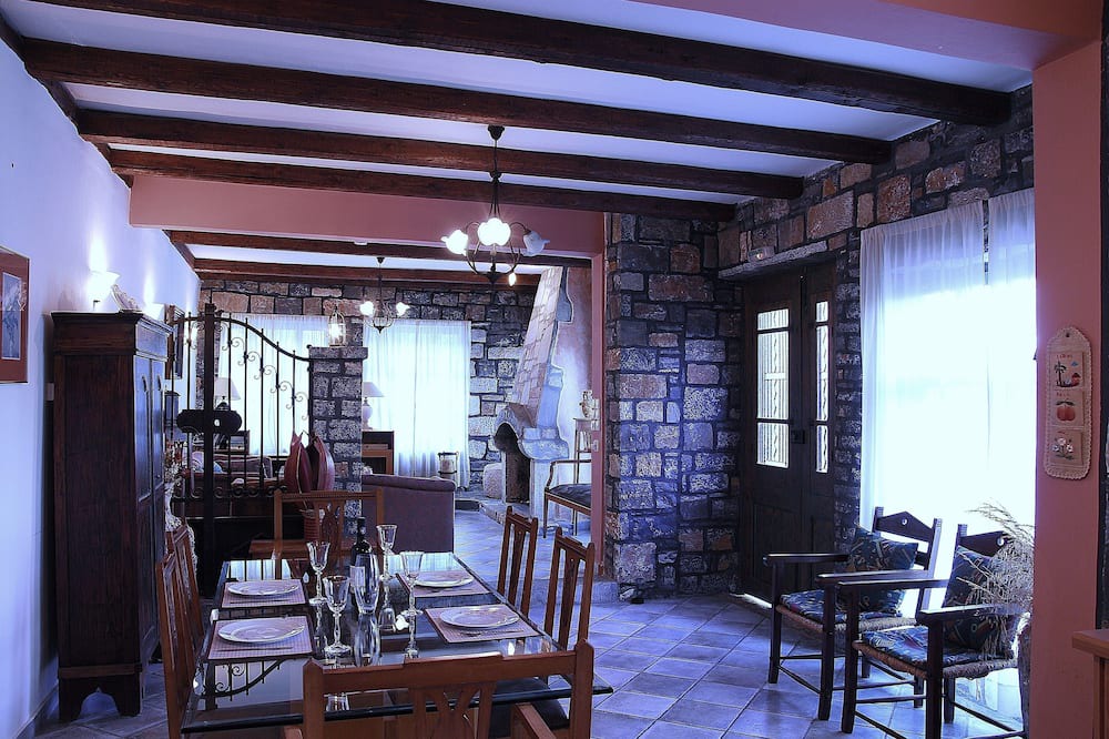 Photo of Livingroom in Prina