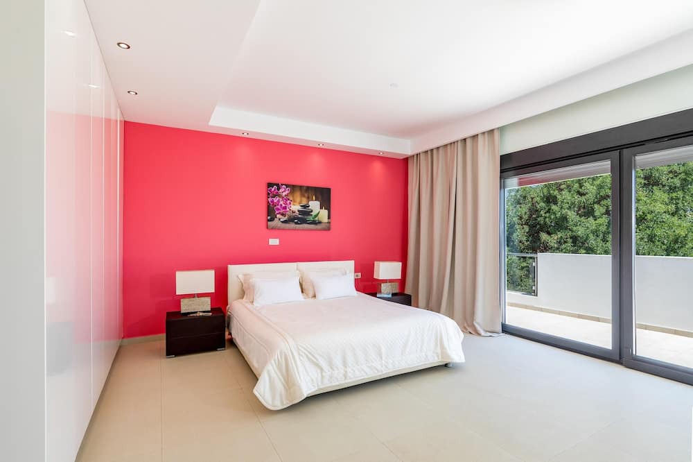 Photo of Bedroom in Kallithea