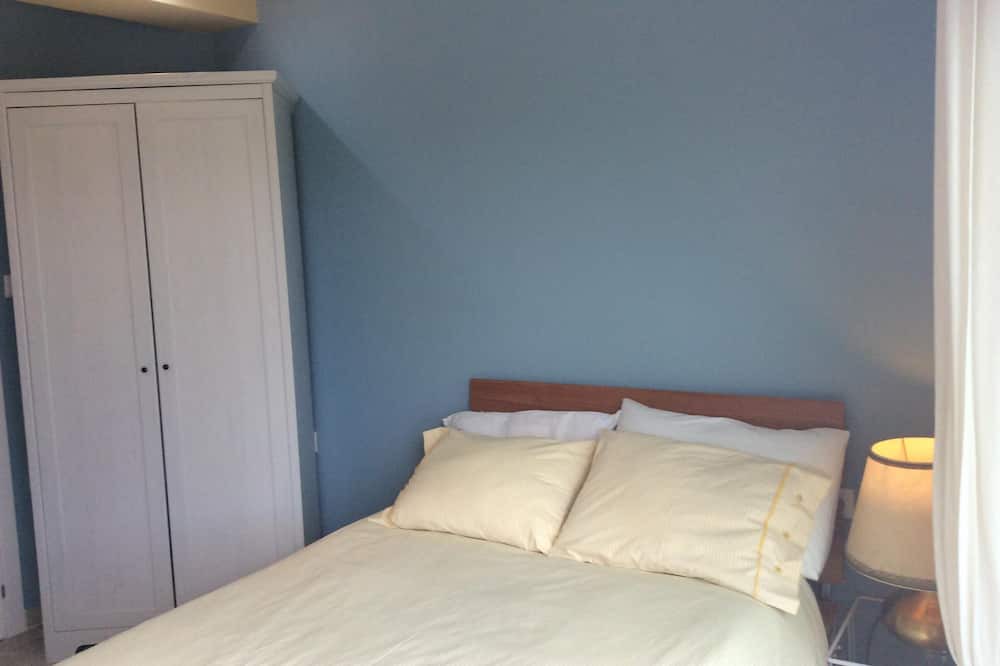 Photo of Bedroom in Charakas
