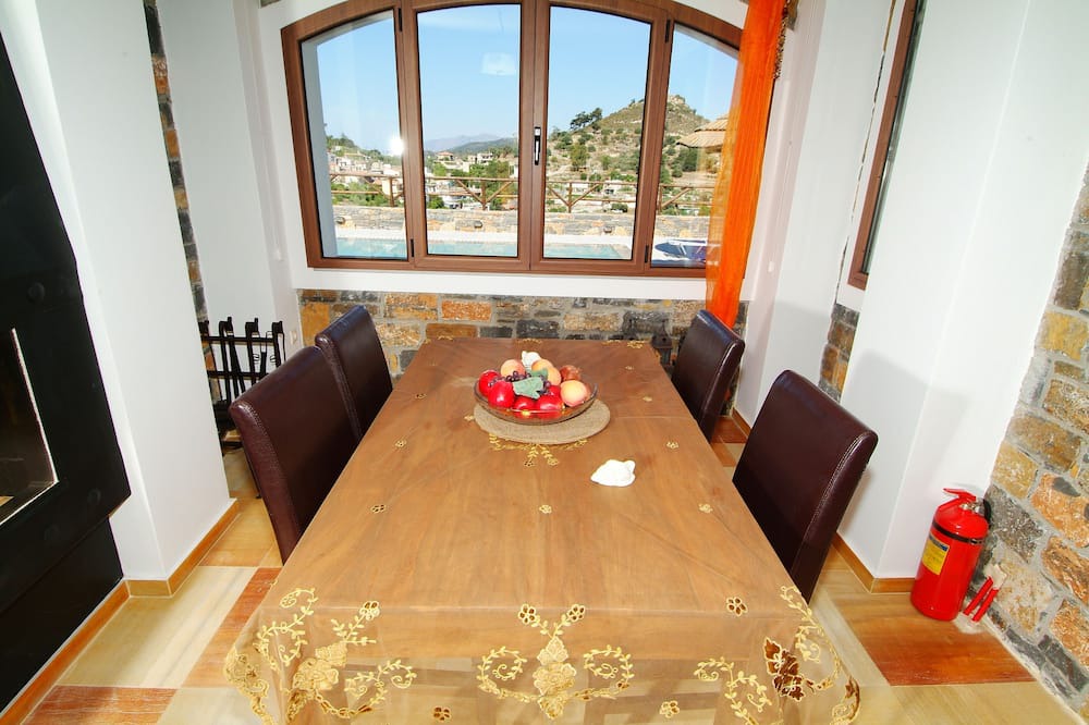 Photo of Kitchen in Prina