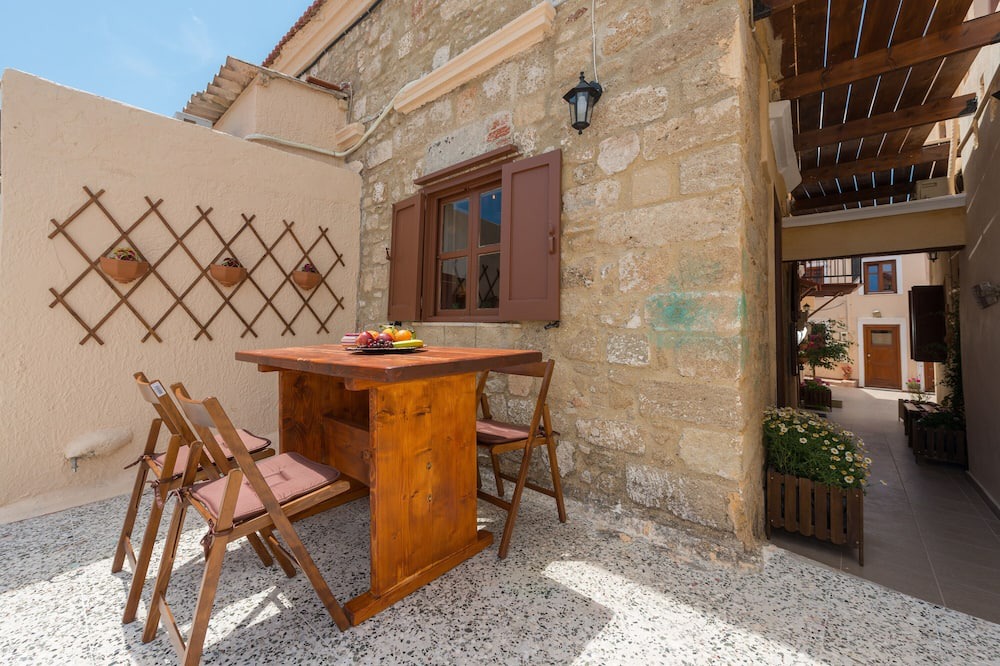 Photo of Patio Balcony in Rhodes Old Town