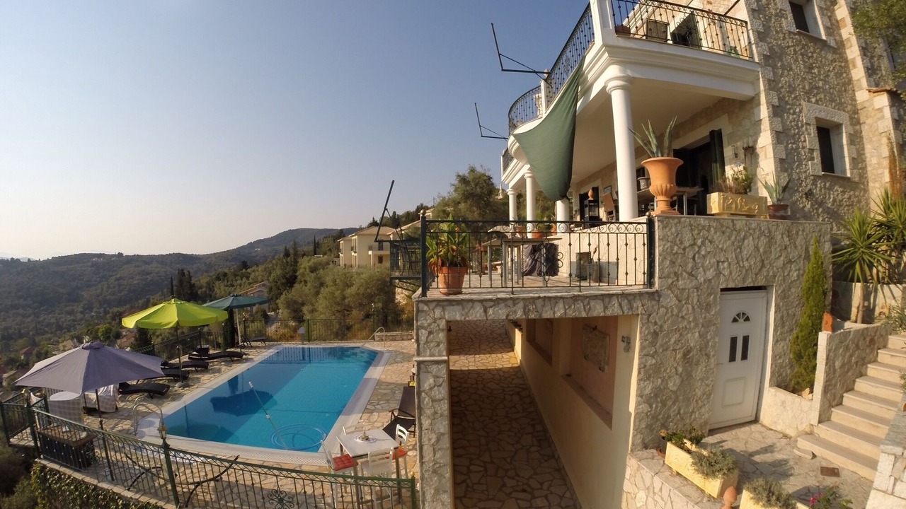 Photo of Outdoor in Apolpaina