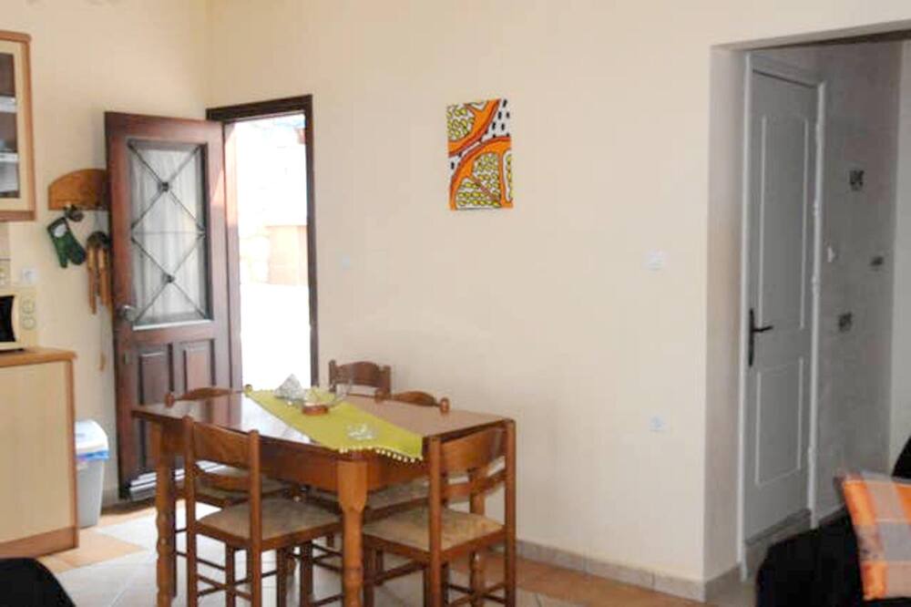 Photo of Livingroom in Mirties