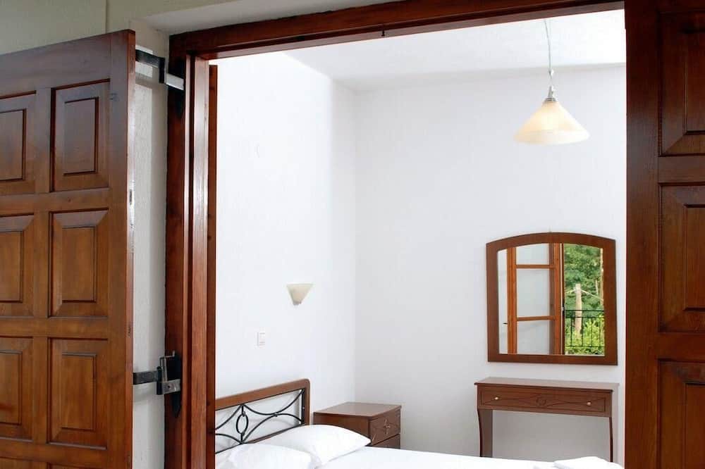 Photo of Bedroom in Milina