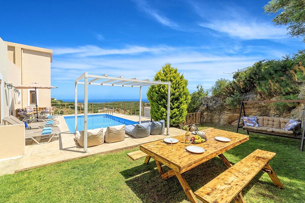 Photo of Patio Balcony in Kournas