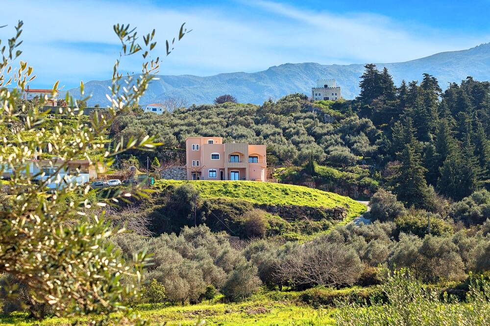 Photo of Outdoor in Kournas
