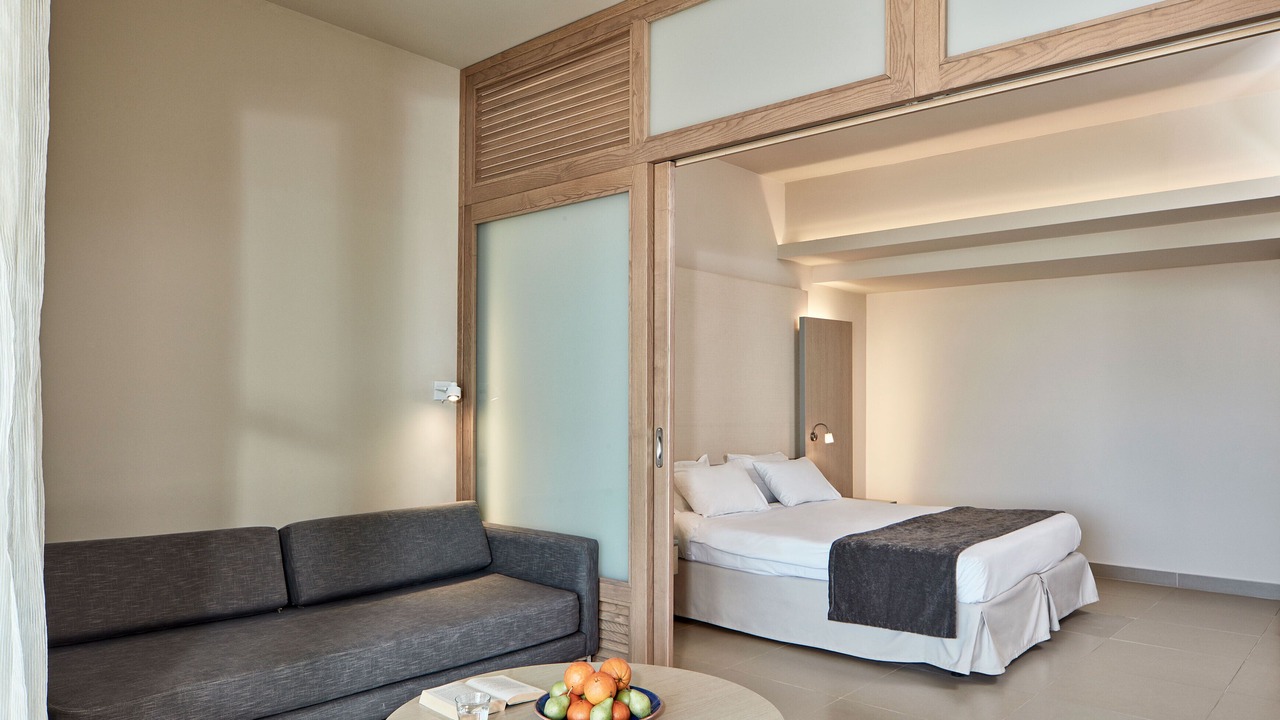 Photo of Bedroom in Makry Gialos