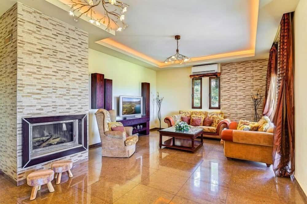 Photo of Livingroom in Kournas