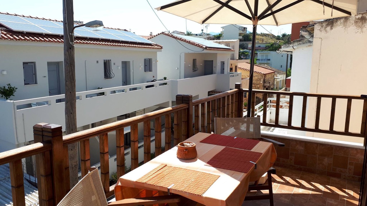 Photo of Patio Balcony in Panormos