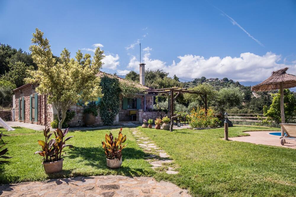 Photo of Outdoor in Filippos