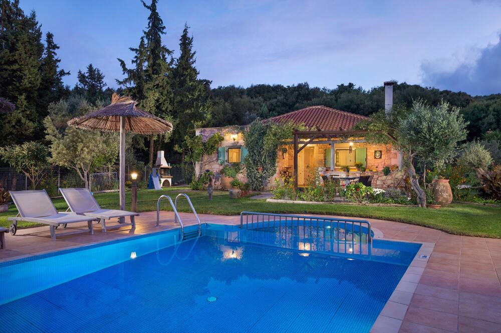 Photo of Outdoor in Filippos