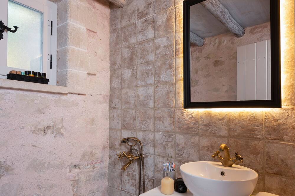 Photo of Bathroom in Filippos
