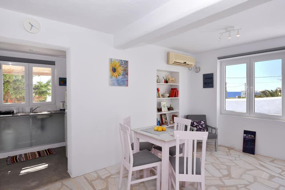Photo of Kitchen in Megas Gialos