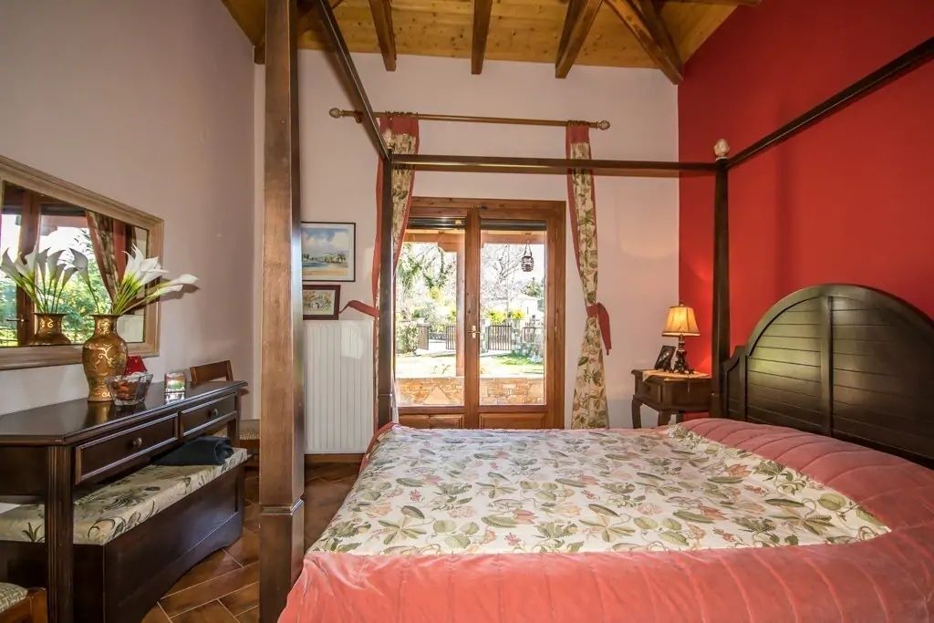 Photo of Bedroom in Koropi