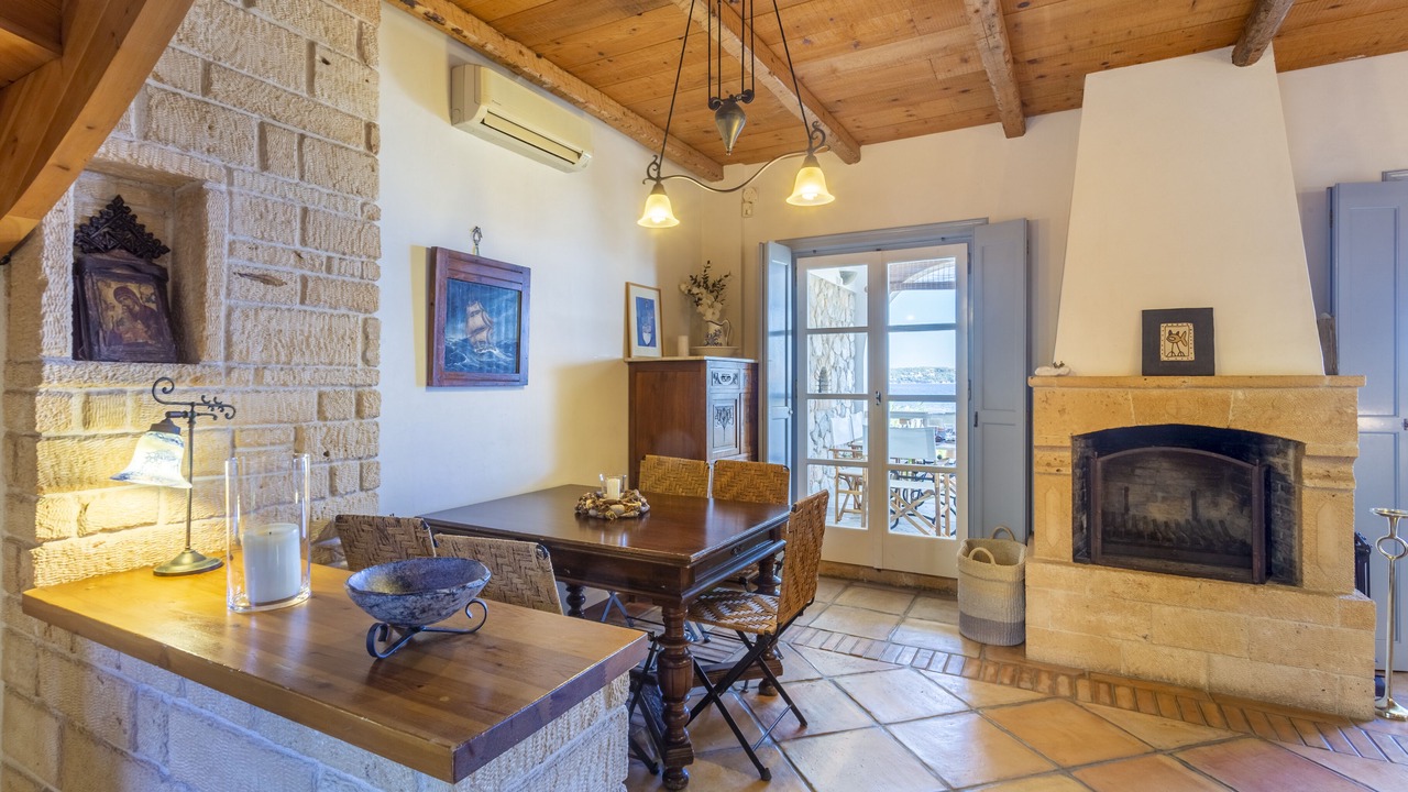Photo of Livingroom in Spetses