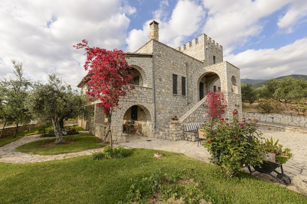 Photo of Others in Mikri Mantineia