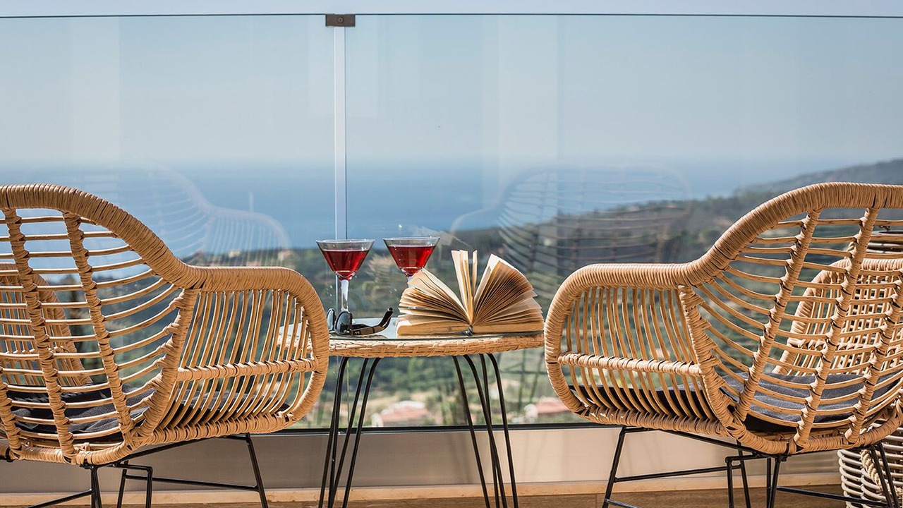 Photo of Patio Balcony in Leivathos