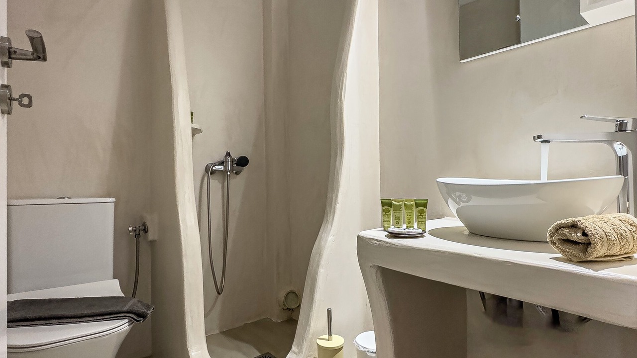 Photo of Bathroom in Kimolos