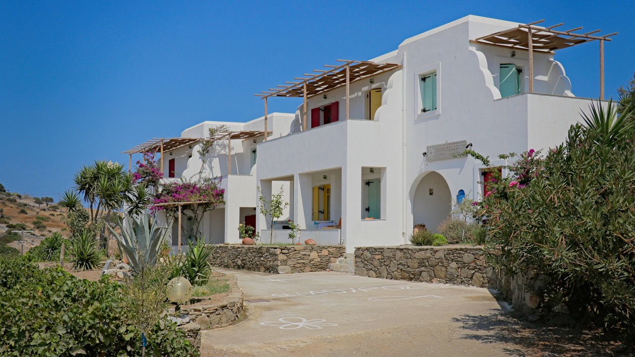 Photo of Outdoor in Schinoussa Town