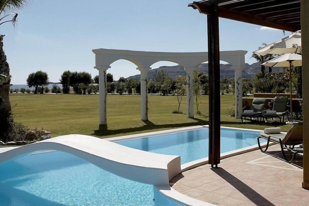 Photo of Outdoor in Kalathos