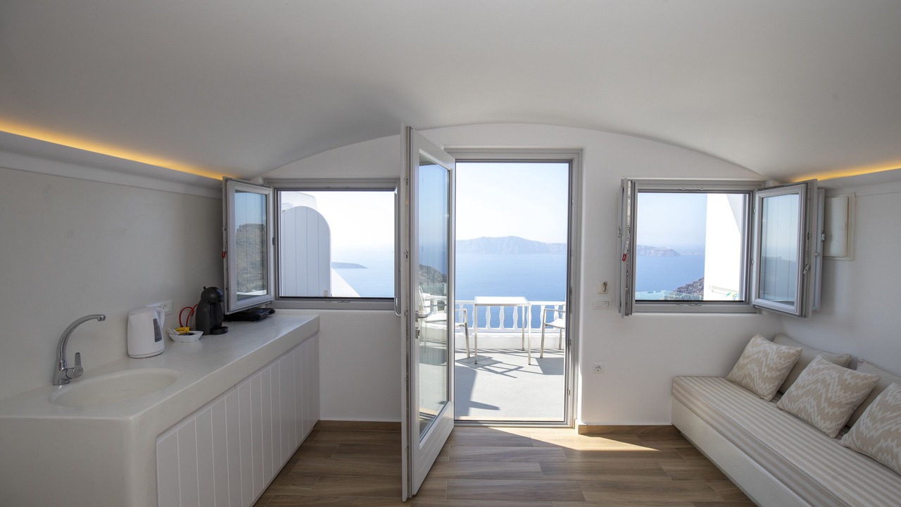 Photo of Bedroom in Firostefani