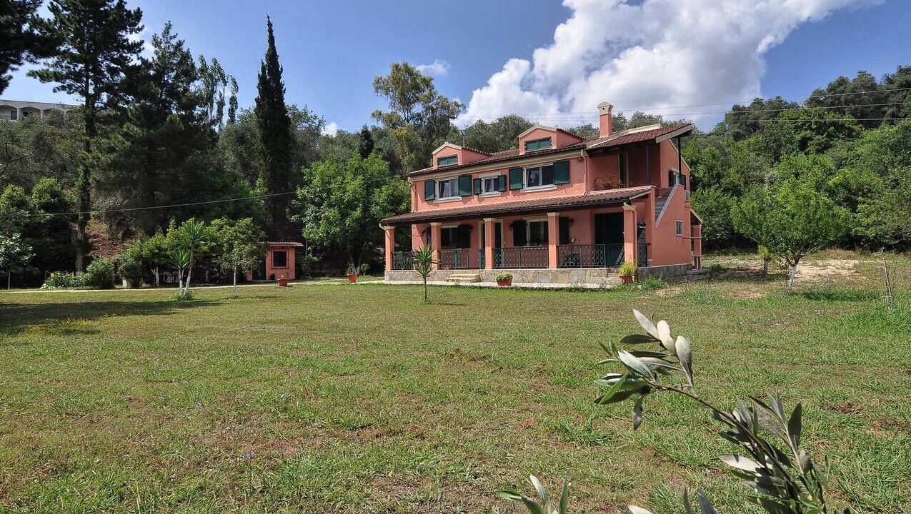 Photo of Outdoor in Dassia