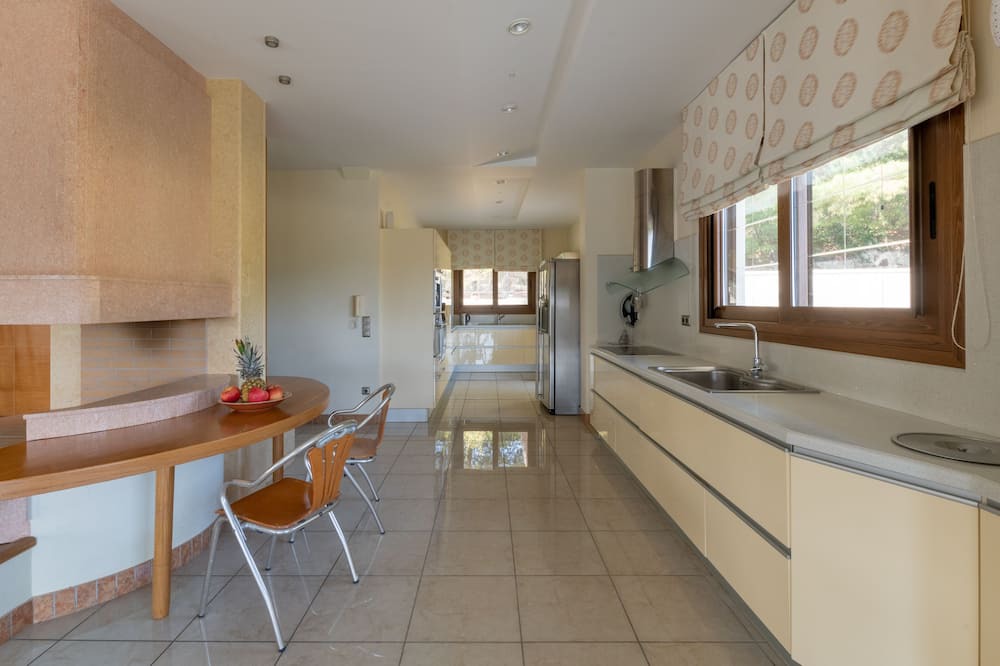 Photo of Kitchen in Asgourou