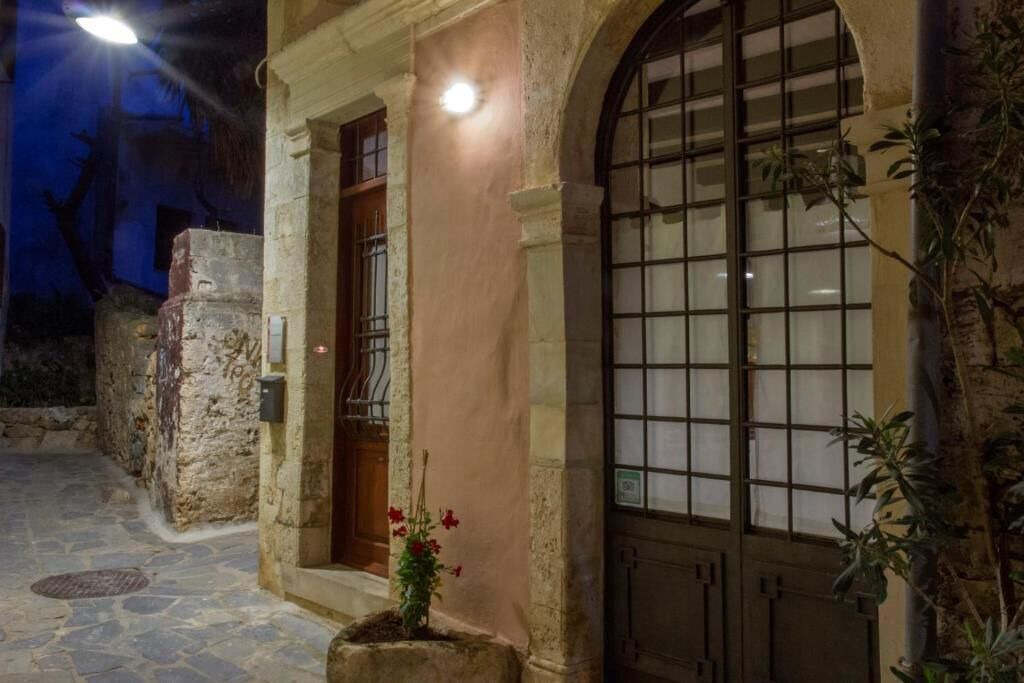 Photo of Outdoor in Old Town