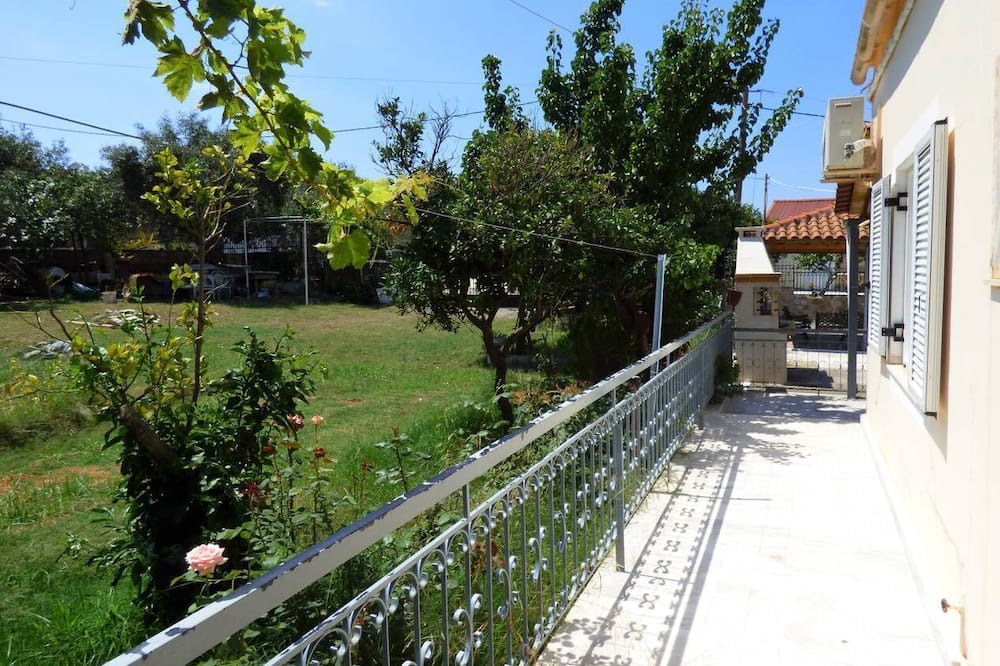 Photo of Patio Balcony in Paralia Vergas
