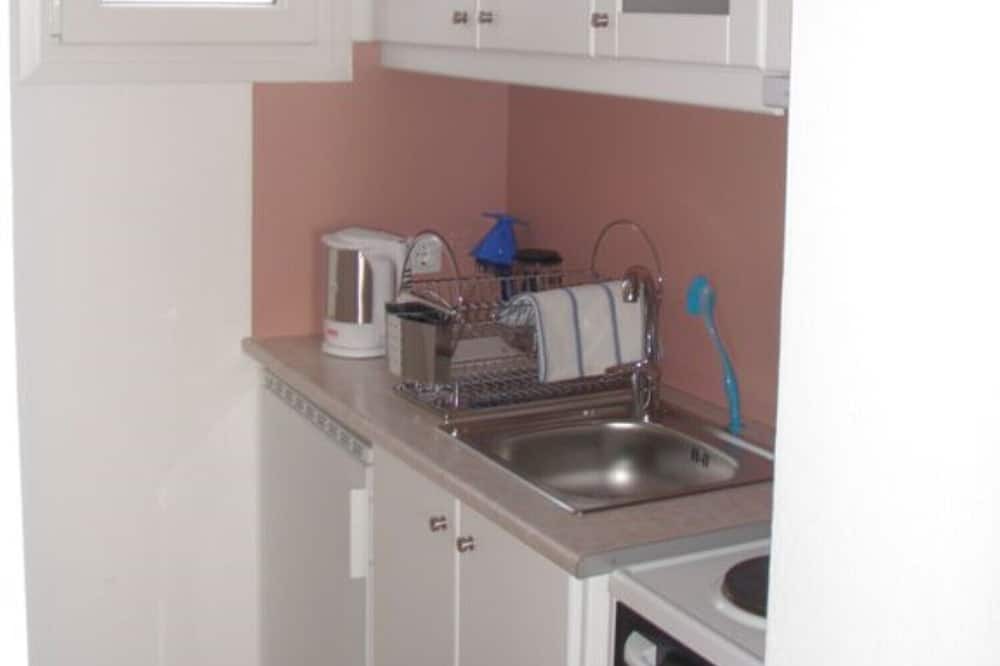 Photo of Kitchen in Votsi