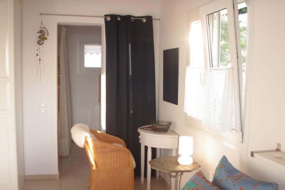 Photo of Bedroom in Votsi