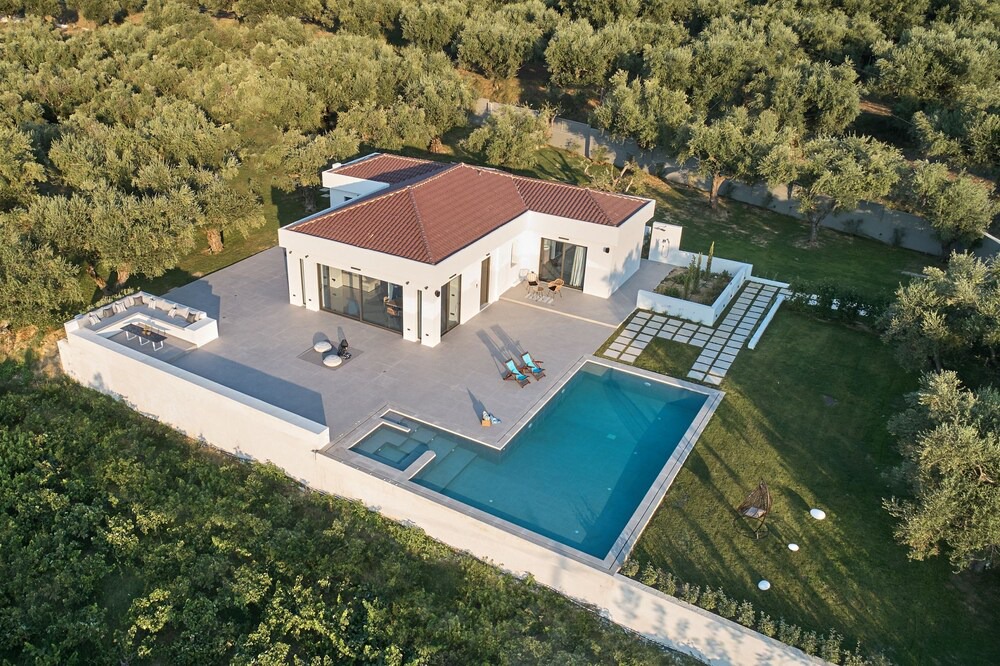 Photo of Outdoor in Meso Gerakari