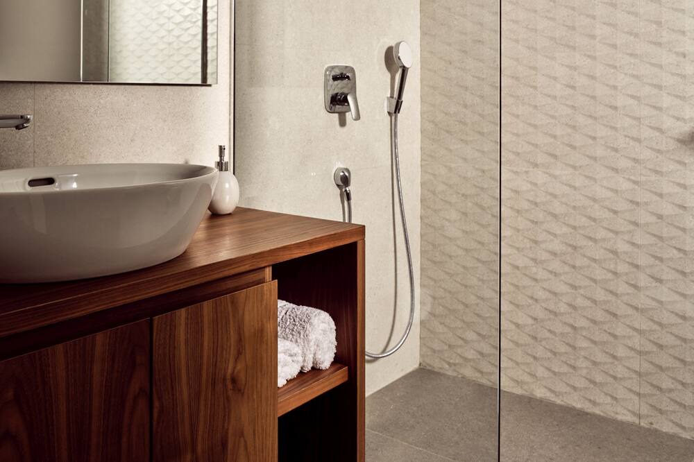 Photo of Bathroom in Meso Gerakari